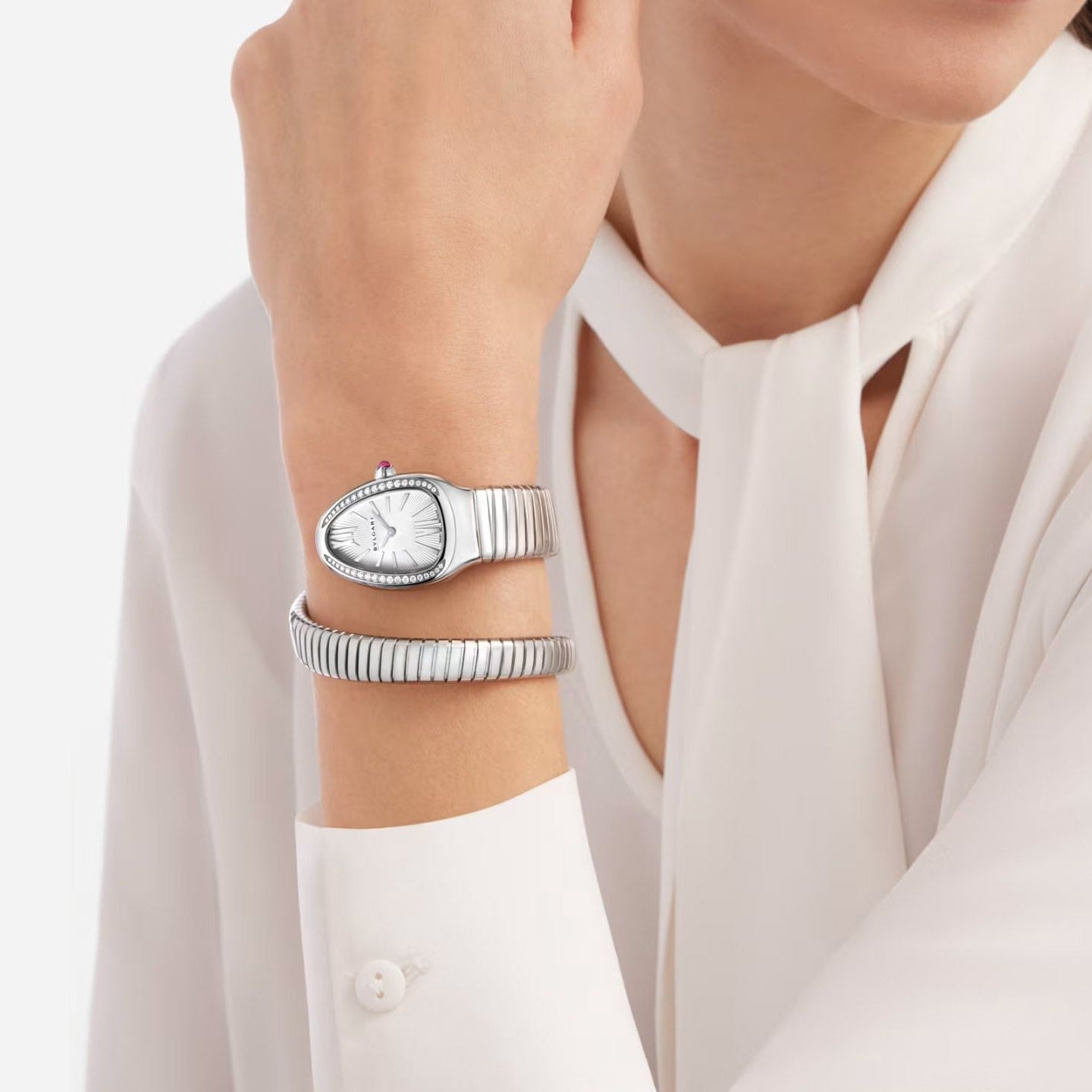 Bvlgari Serpenti 101816 Stainless Steel Silver Dial 35mm Ladies Watch