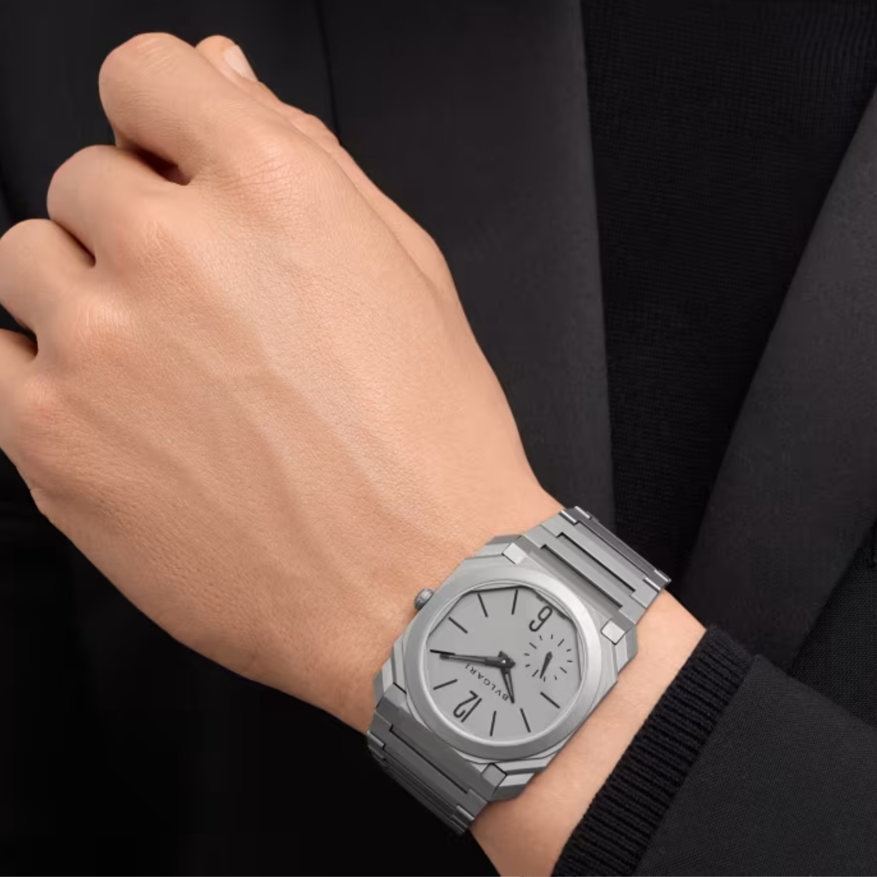 ساعة بولغاري أوكتو فينيسيمو رفيعة جدًا للرجال