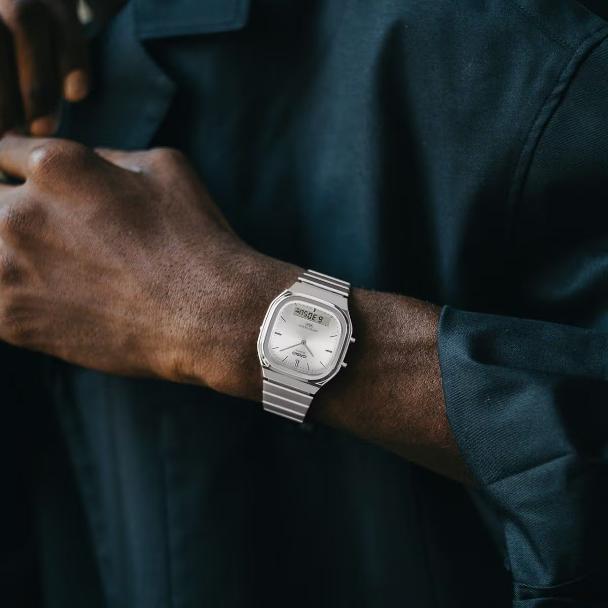 Casio - AQ-240E-7ADF