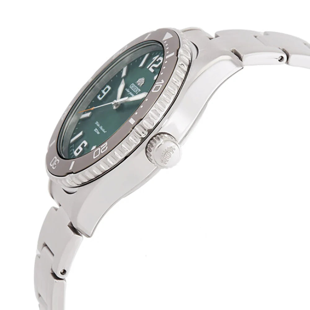 ORIENT SPORTS MAKO 40 SOLAR GENTS WATCH