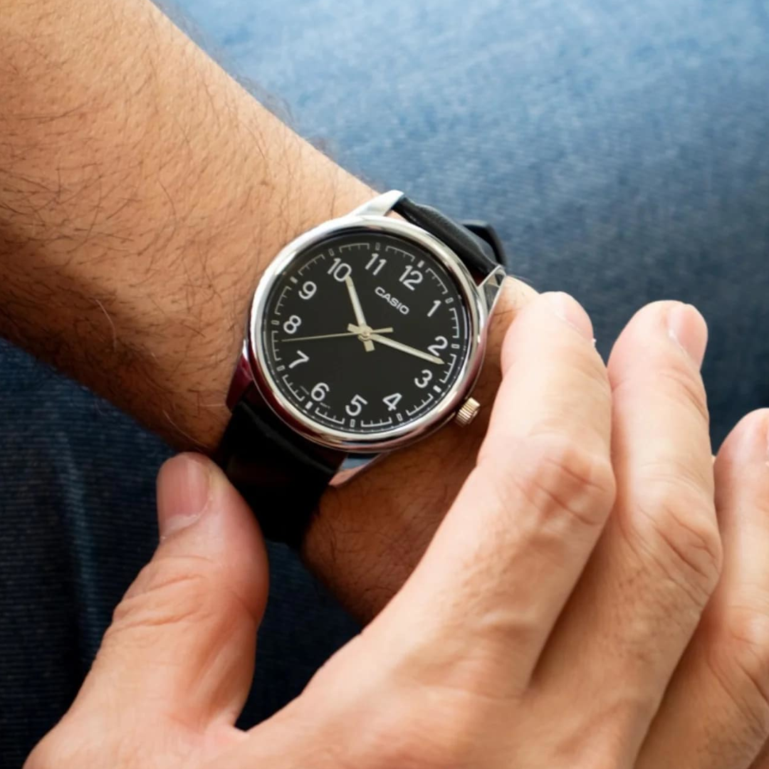 Casio - MTP-V005L-1B4UDF - Azzam Watches