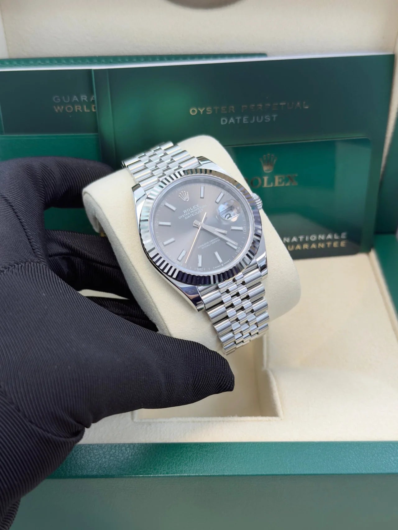 Rolex Datejust 126334 DKRIJ Dark Rhodium Index White Gold Bezel 41Mm Oystersteel Jubilee Bracelet Men’S Watch