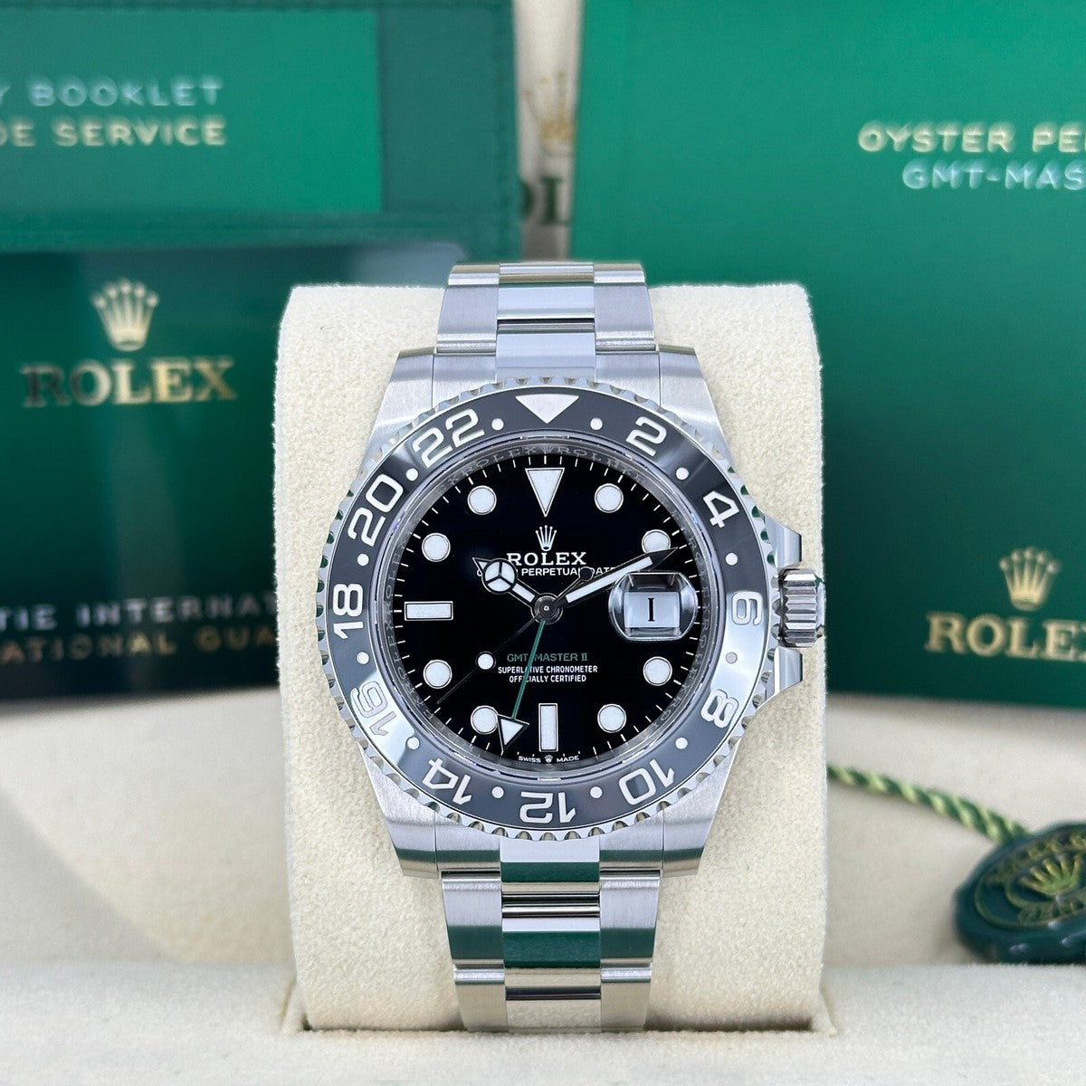 Rolex GMT-Master II "Bruce Wayne" Ref. 126720VTNR - 2026 - Full Set, Complete Papers