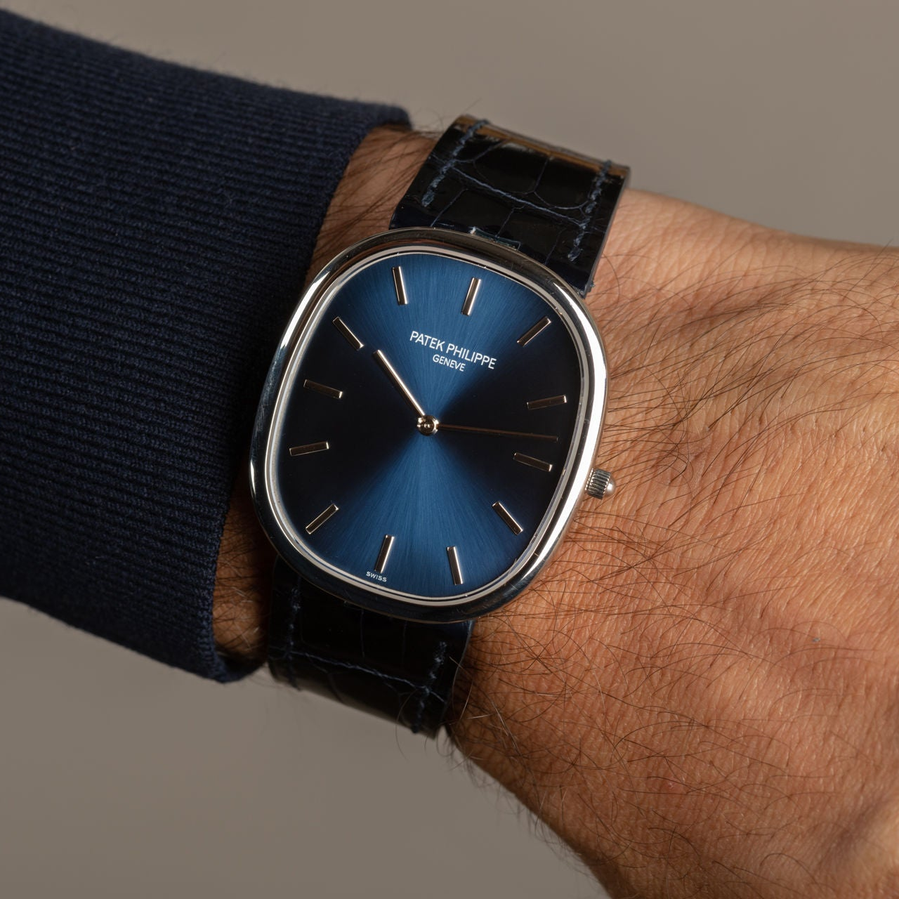 Patek Philippe Golden Ellipse 5738P-001 Blue Gold Sunburst Platinum