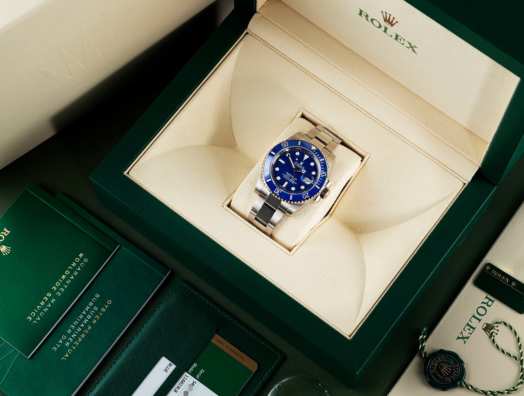 Rolex Submariner Date 116619Lb Blue Dial Cerachrom Bezel 40Mm Men’S Watch
