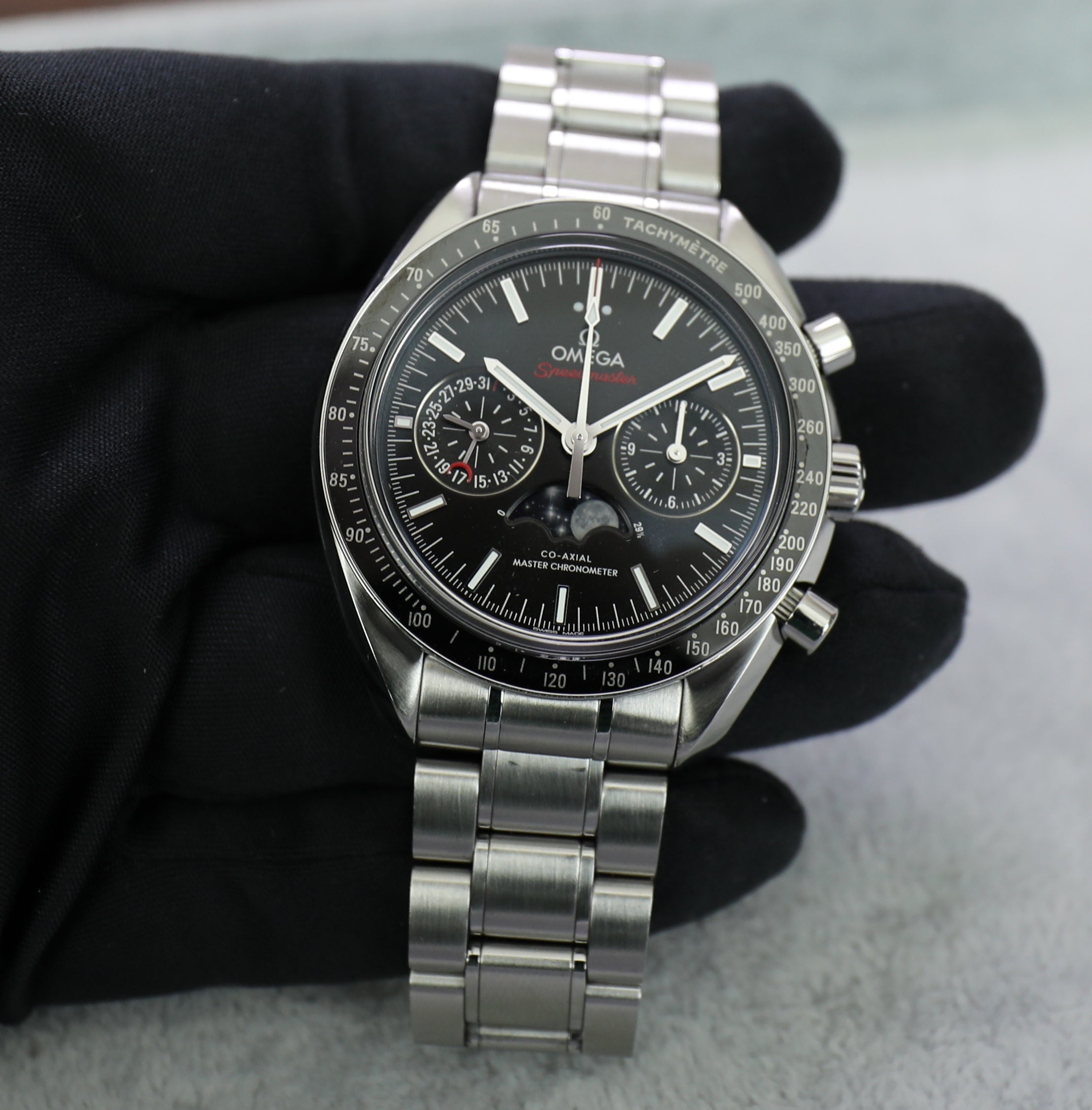 Omega Speedmaster Moonwatch Moonphase Co-Axial Chronograph 44.25mm - Azzam Watches