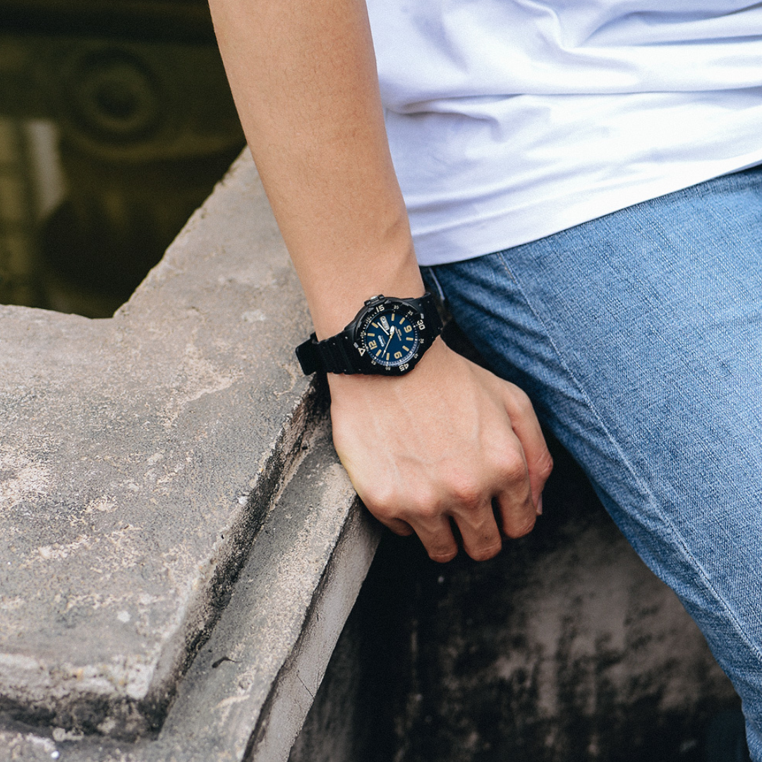 Casio - MRW-200H-2B3VDF - Azzam Watches
