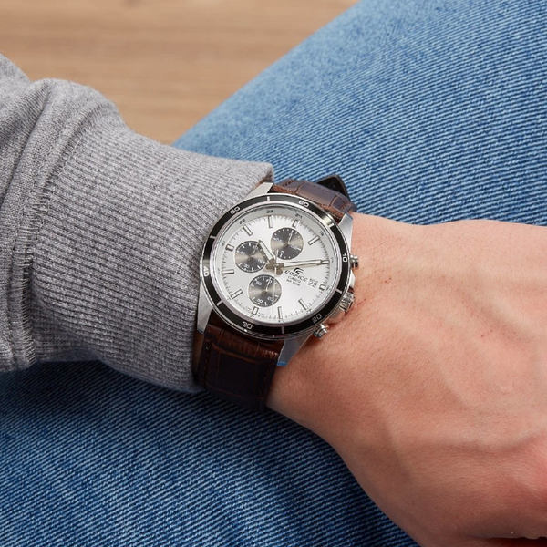 Casio - EFR-526L-7AVUDF - Azzam Watches 