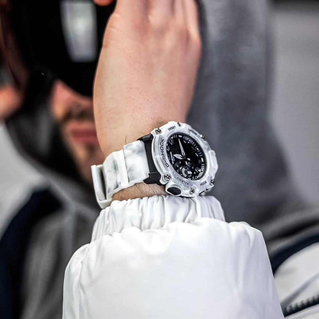Casio - GA-2200GC-7ADR - Azzam Watches
