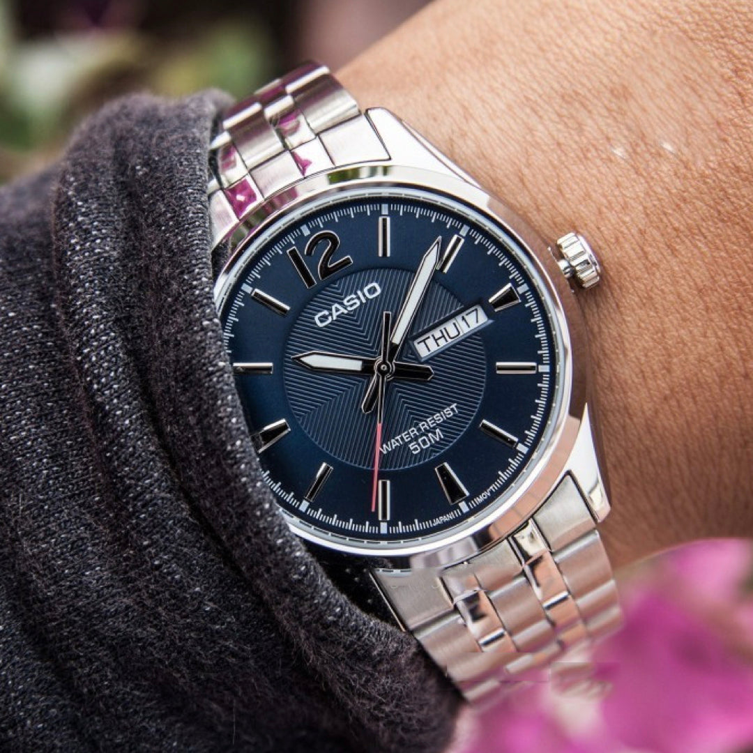 CASIO - MTP-1335D-2AVDF - Azzam Watches