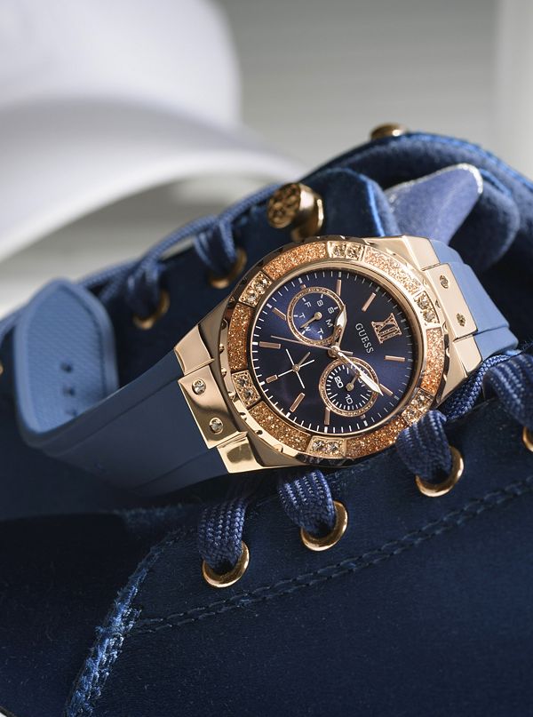 Guess - W1053L1 - Azzam Watches