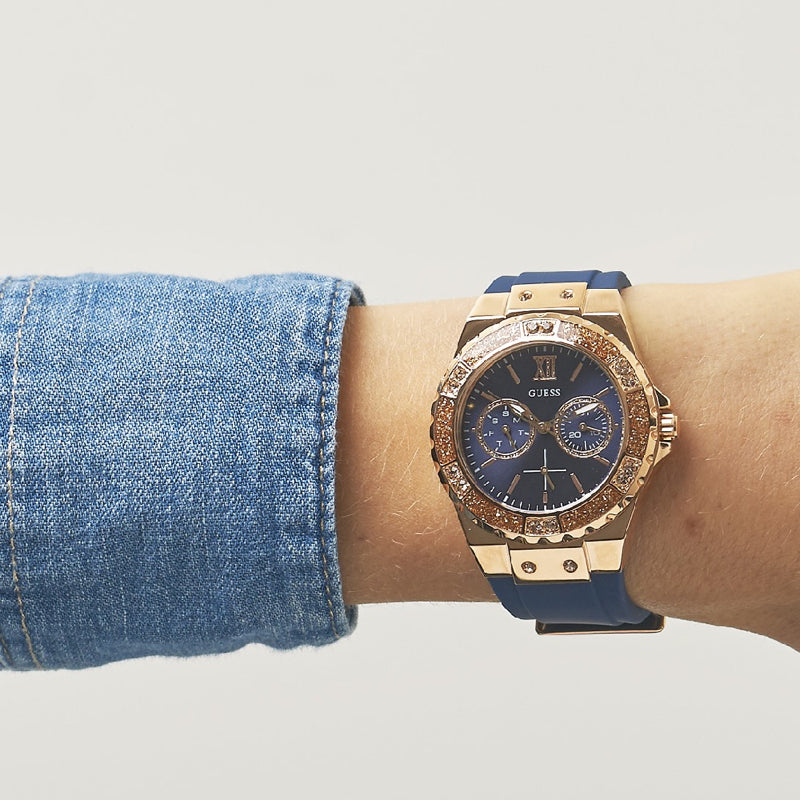 Guess - W1053L1 - Azzam Watches