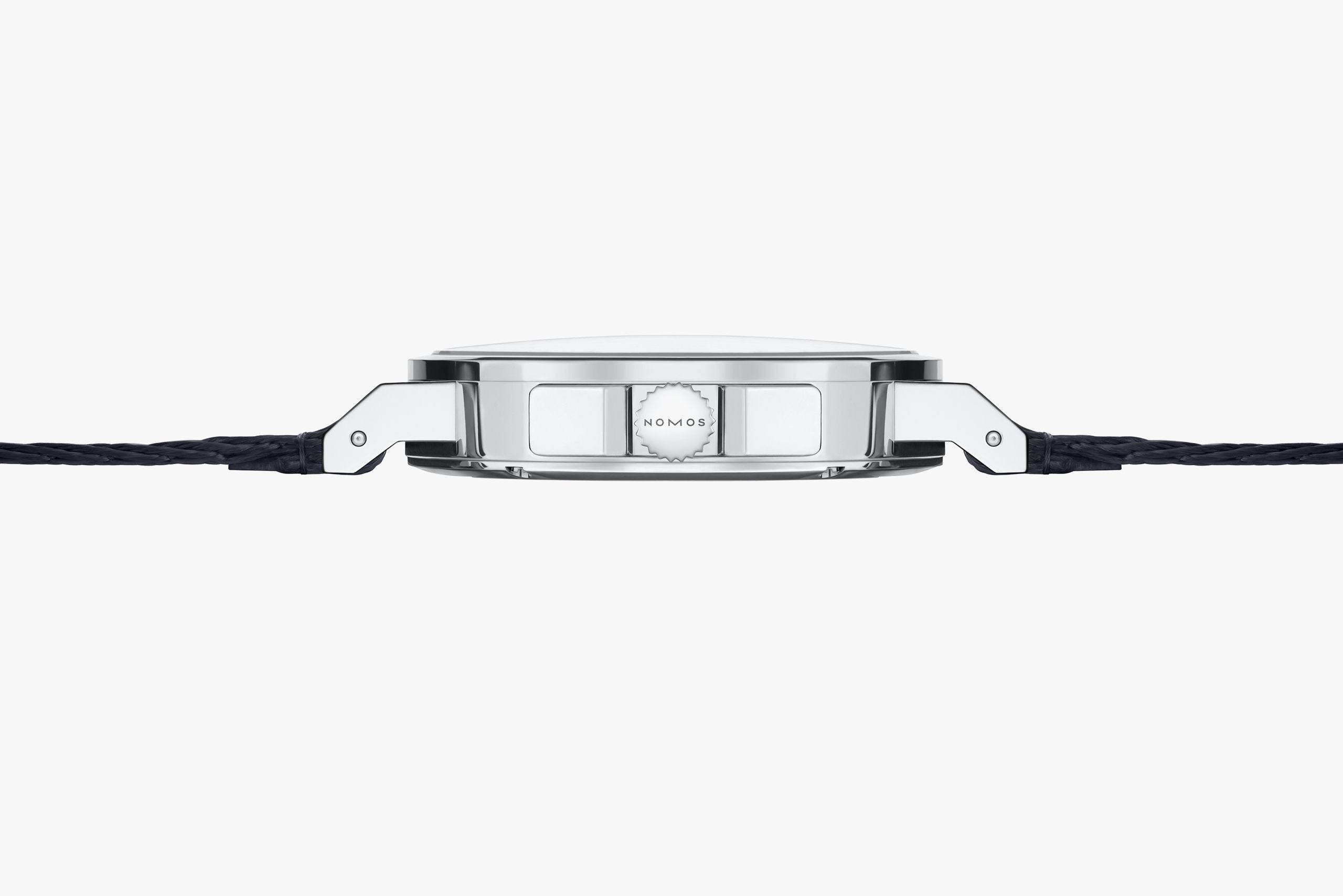 Ahoi neomatik 38 date sky NOMOS Glashütte