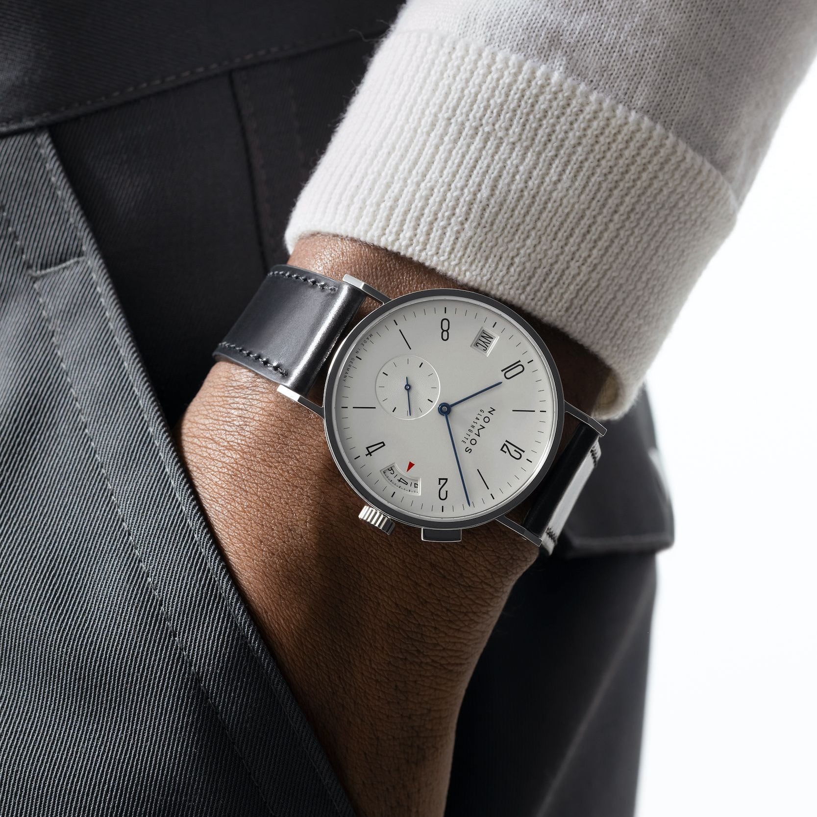 Tangomat GMT NOMOS Glashütte