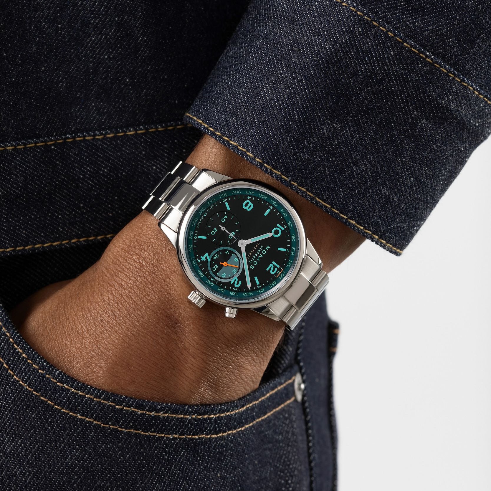 Club Sport neomatik Worldtimer Trace
