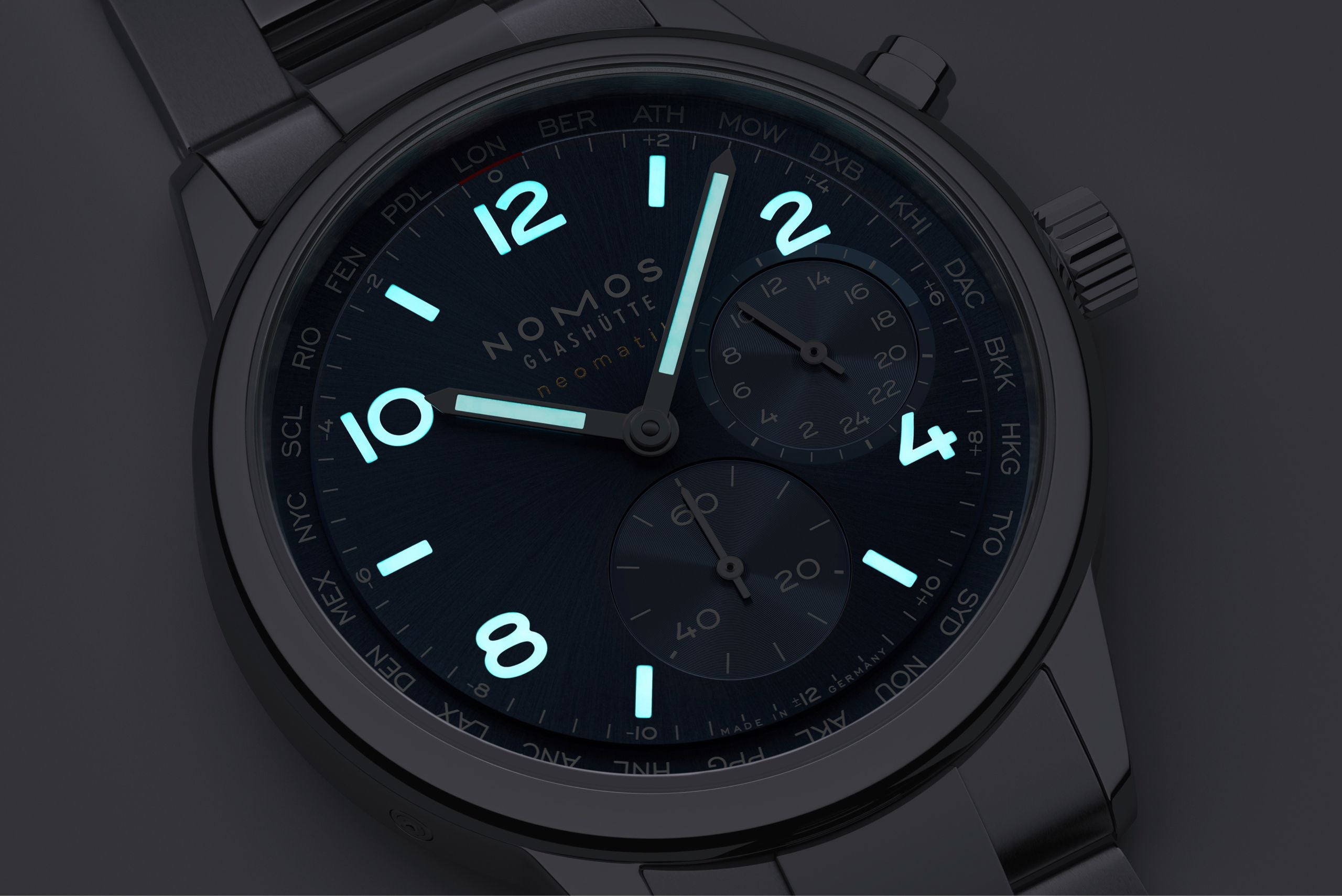Club Sport neomatik Worldtimer blue NOMOS Glashütte
