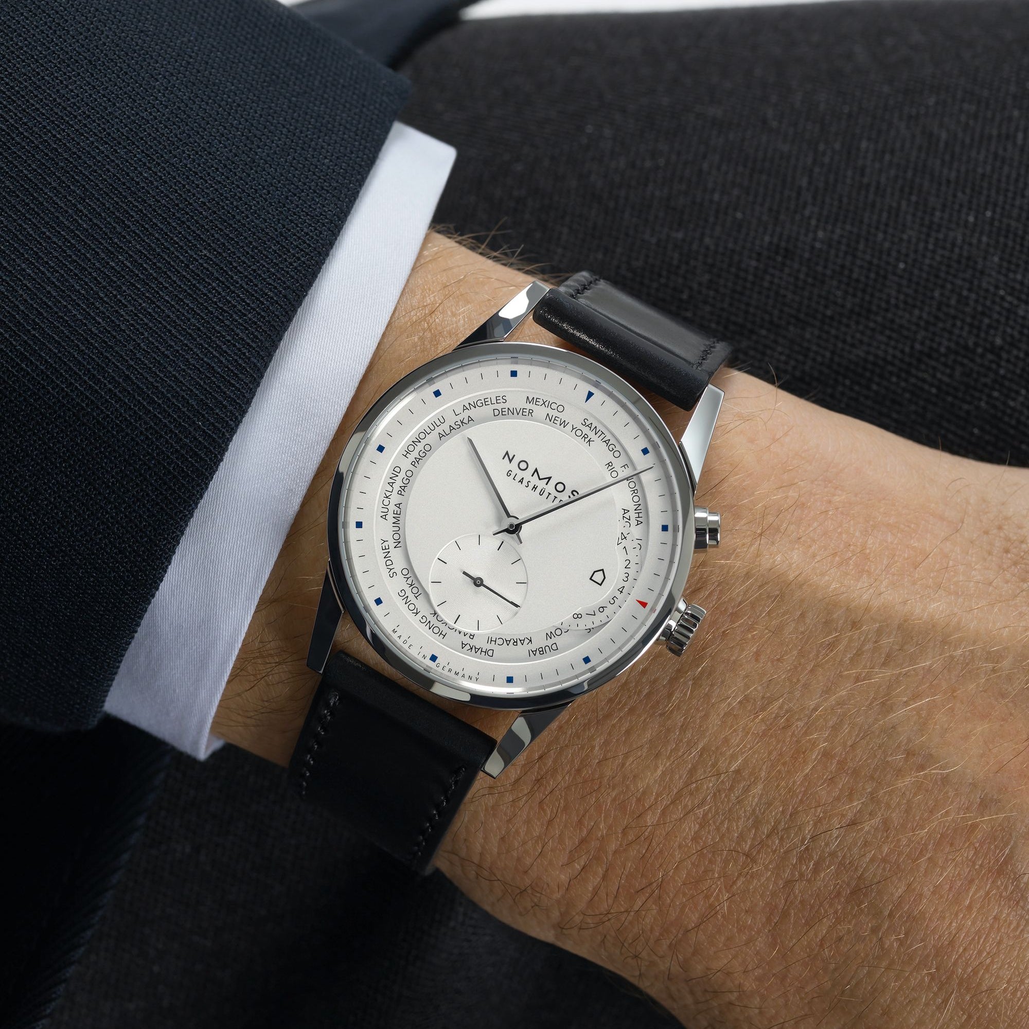 Zürich Worldtimer NOMOS Glashütte