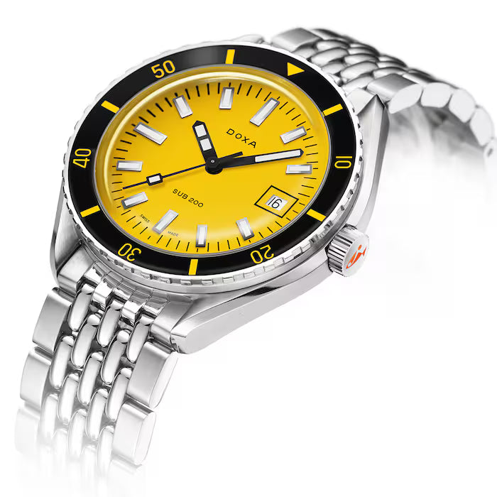 DOXA MEN'S SILVER TONE CASE YELLOW DIAL AUTOMATIC WATCH
