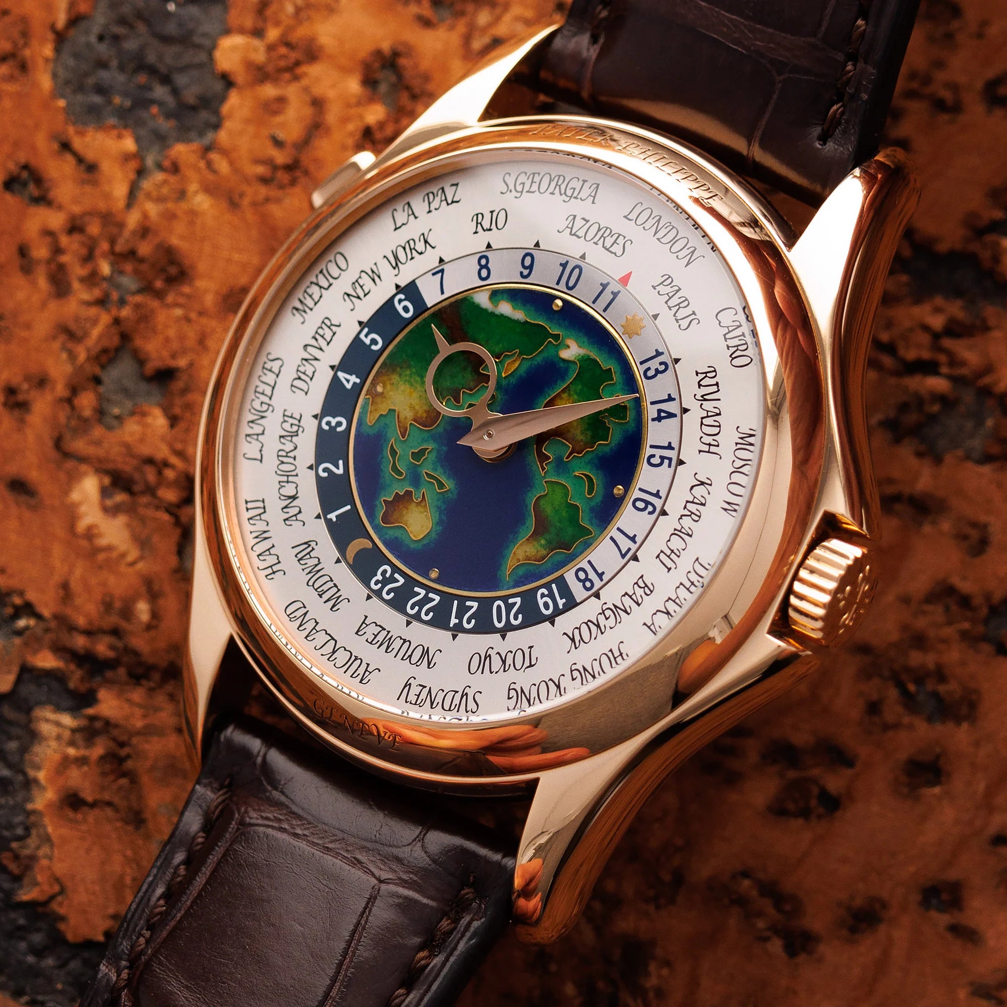 Patek Philippe Complications World Time 5131R-001 Rose Gold White Dial 39.5mm Men’s Watch