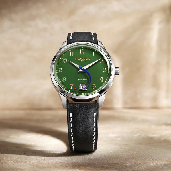 Peacock Perfection Classic 1953 'Aircraft Hand' Vintage Watch Peacock