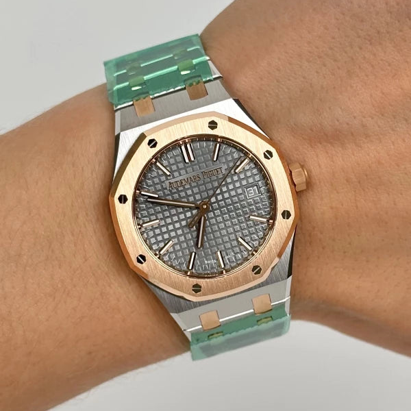 Audemars Piguet Royal Oak 77450SR.OO.1361SR.03 Self winding 34mm Grey Dial Ladies Watch