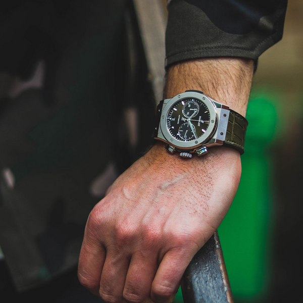 Hublot Classic Fusion Chronograph – 45mm – Green dial – Croco Leather – Unworn – Full Set - Azzam Watches 