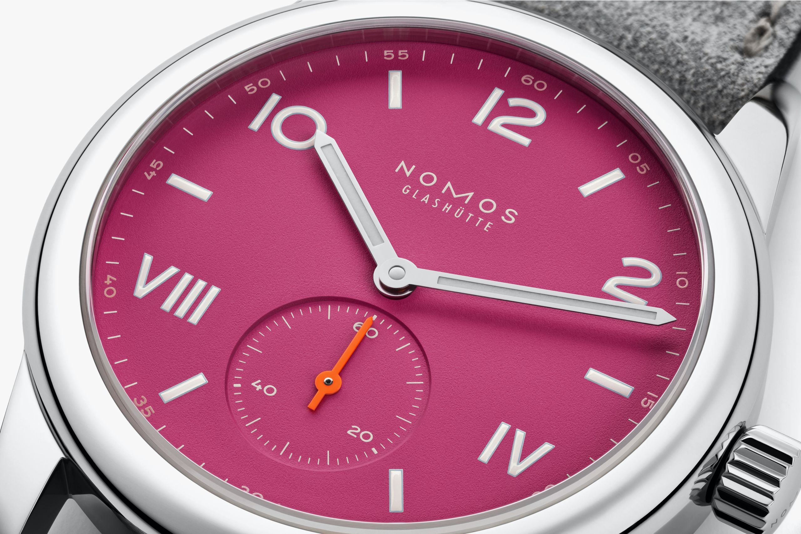Club Campus deep pink NOMOS Glashütte