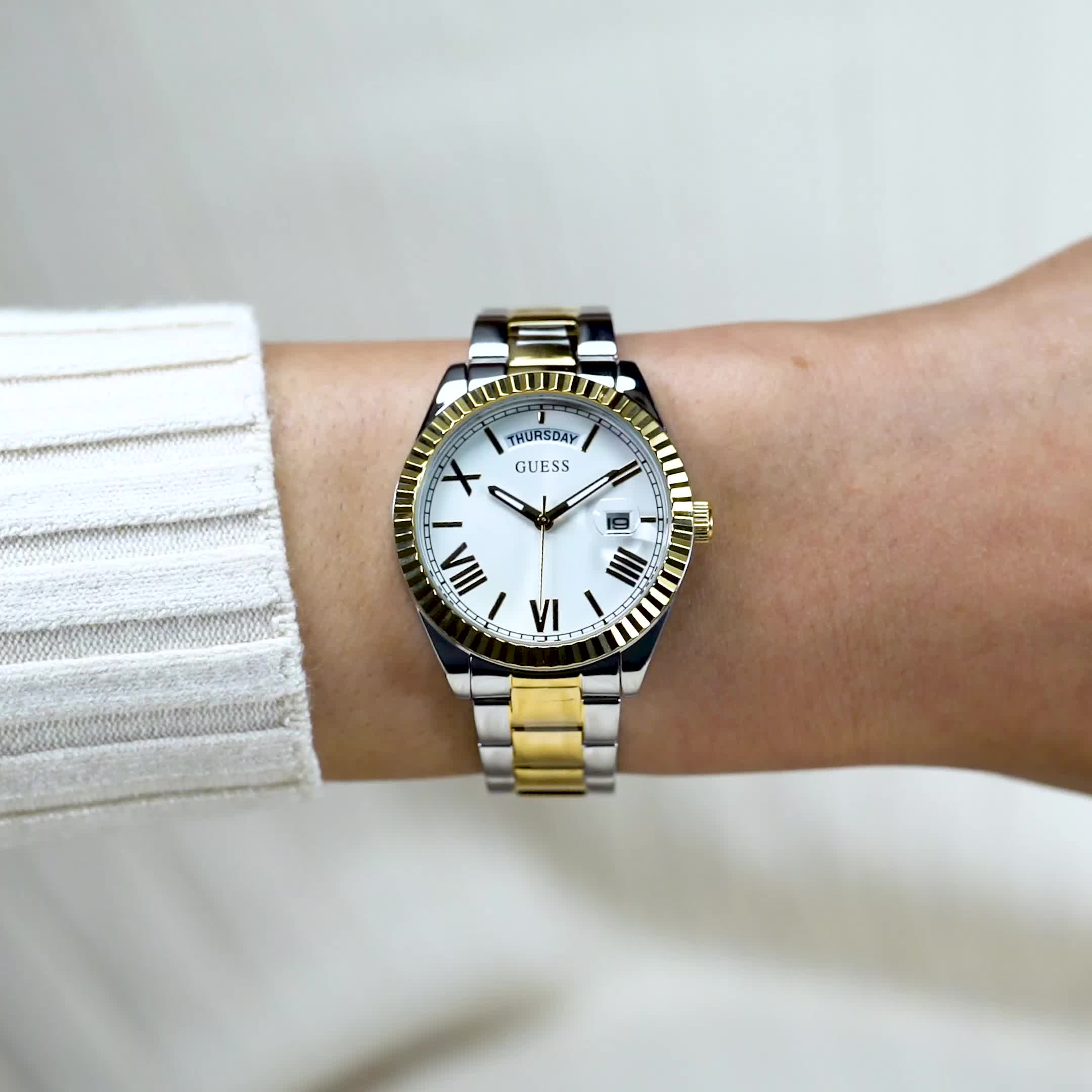 Guess - GW0308L6 Guess