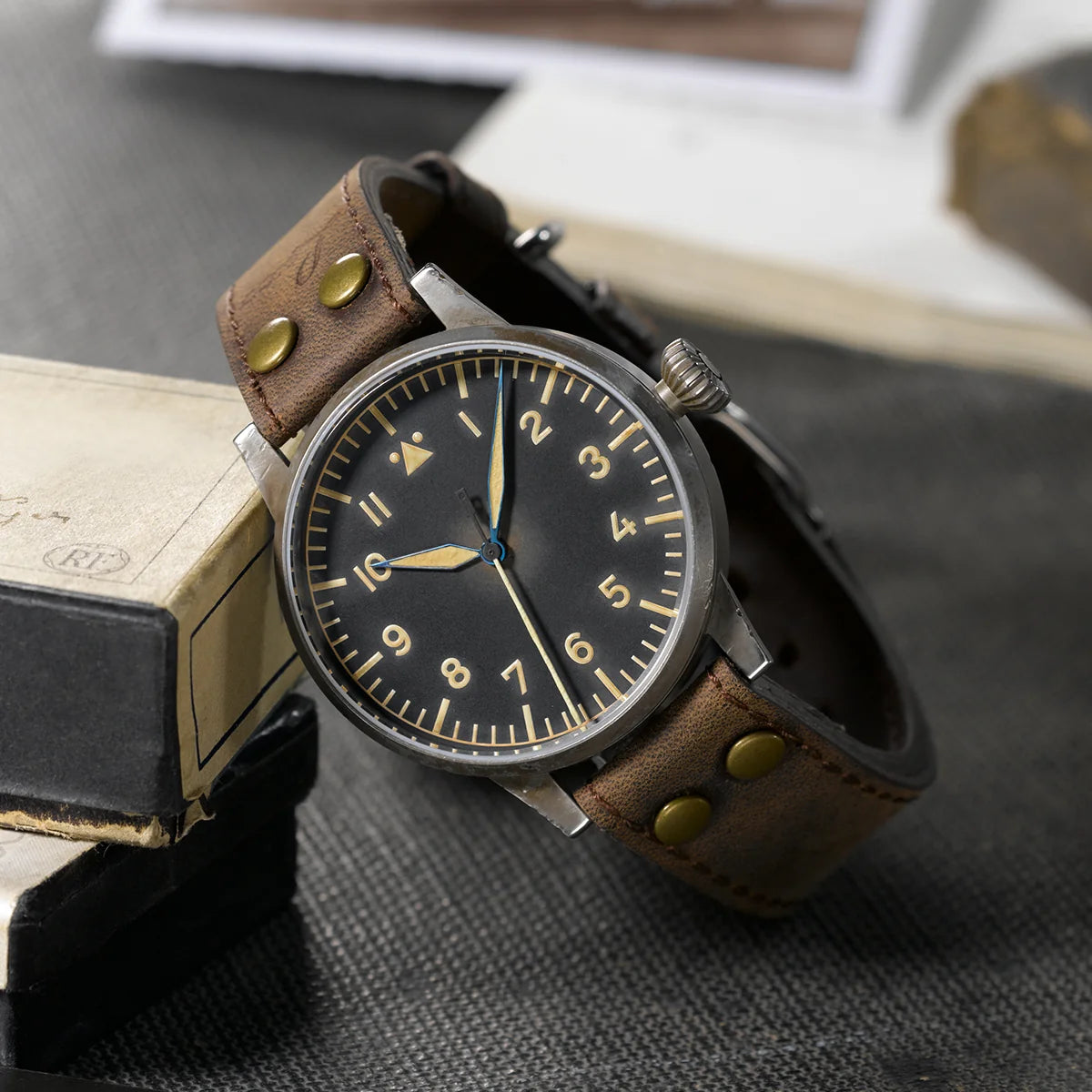 Pilot Original Memmingen Erbstück 42mm Handwinding 861935 Laco