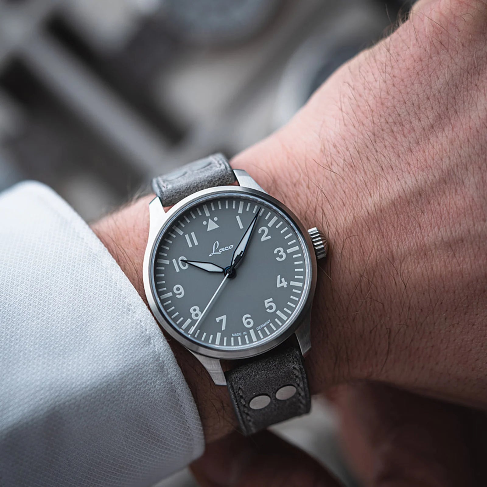 Pilot Basic Augsburg Grau 39 862161 Laco