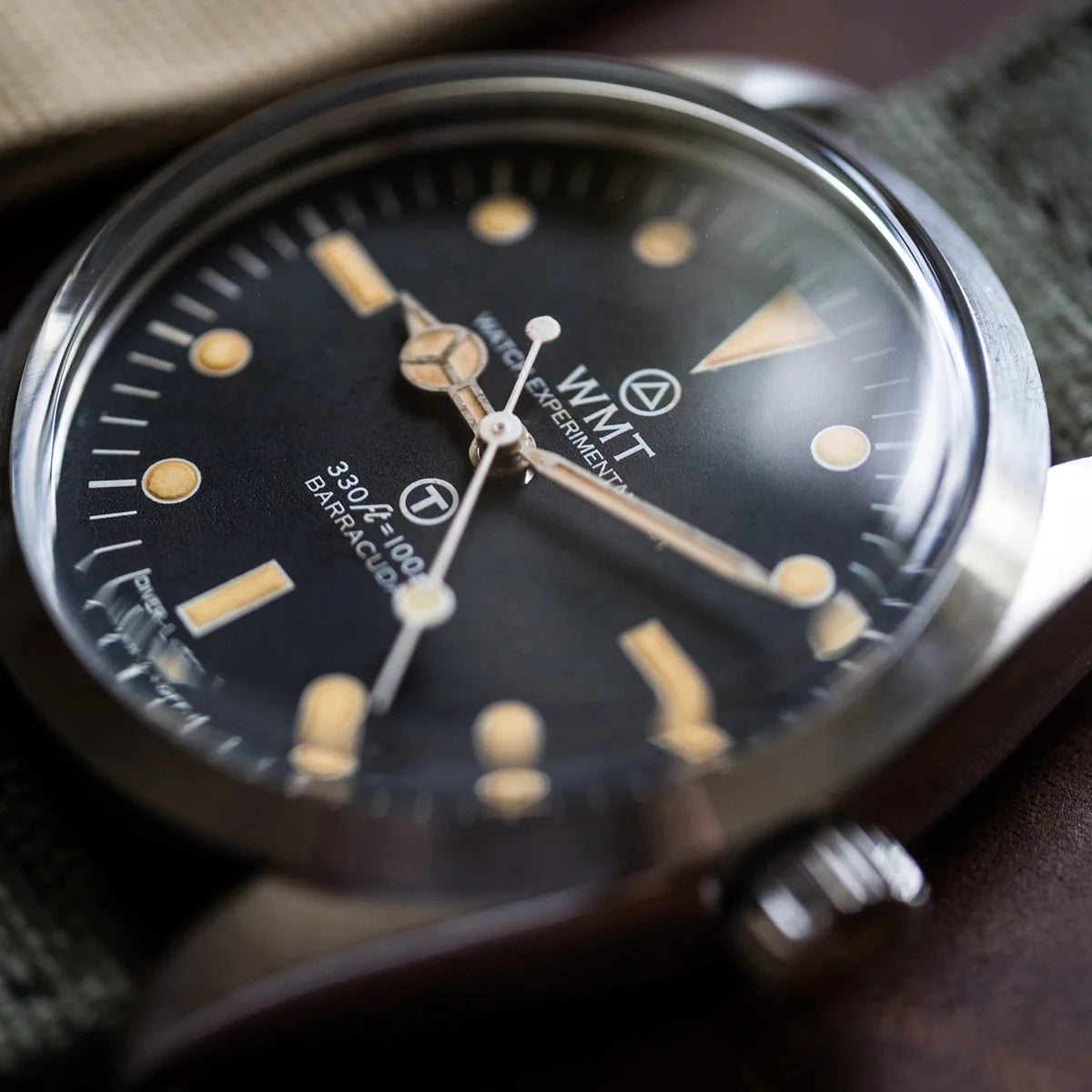 Barracuda - Milspec/ Aged Edition/ Canvas Strap "Aged" + Beige Nato Strap Set WMT-AB031S WMT