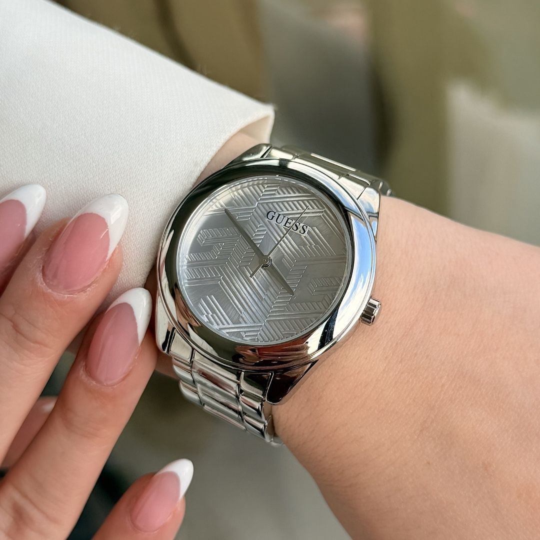 Guess - GW0606L1 Guess