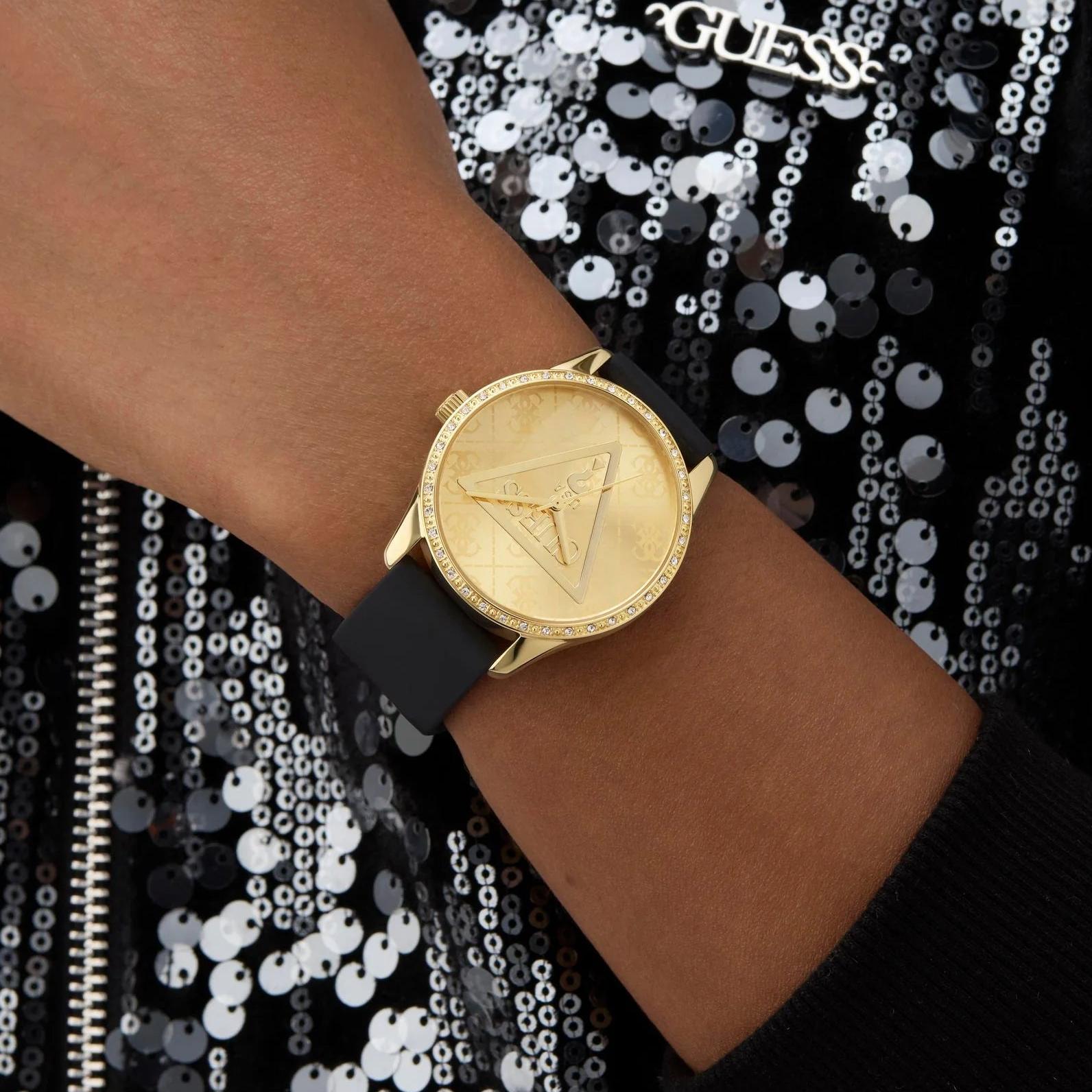 Guess - GW0942L2 Guess
