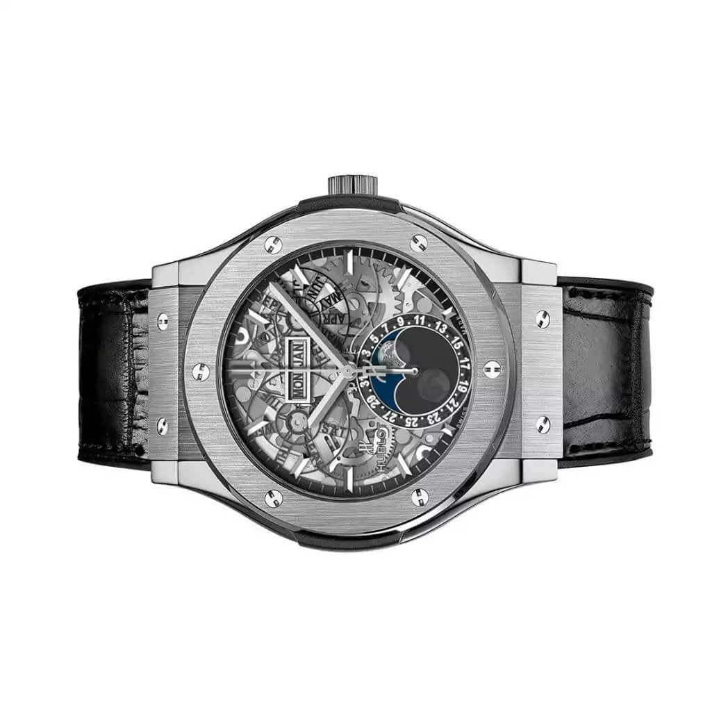 Hublot Classic Fusion 517.NX.0170.LR Aerofusion Moonphase Skeleton Dial 42mm Men’s watch