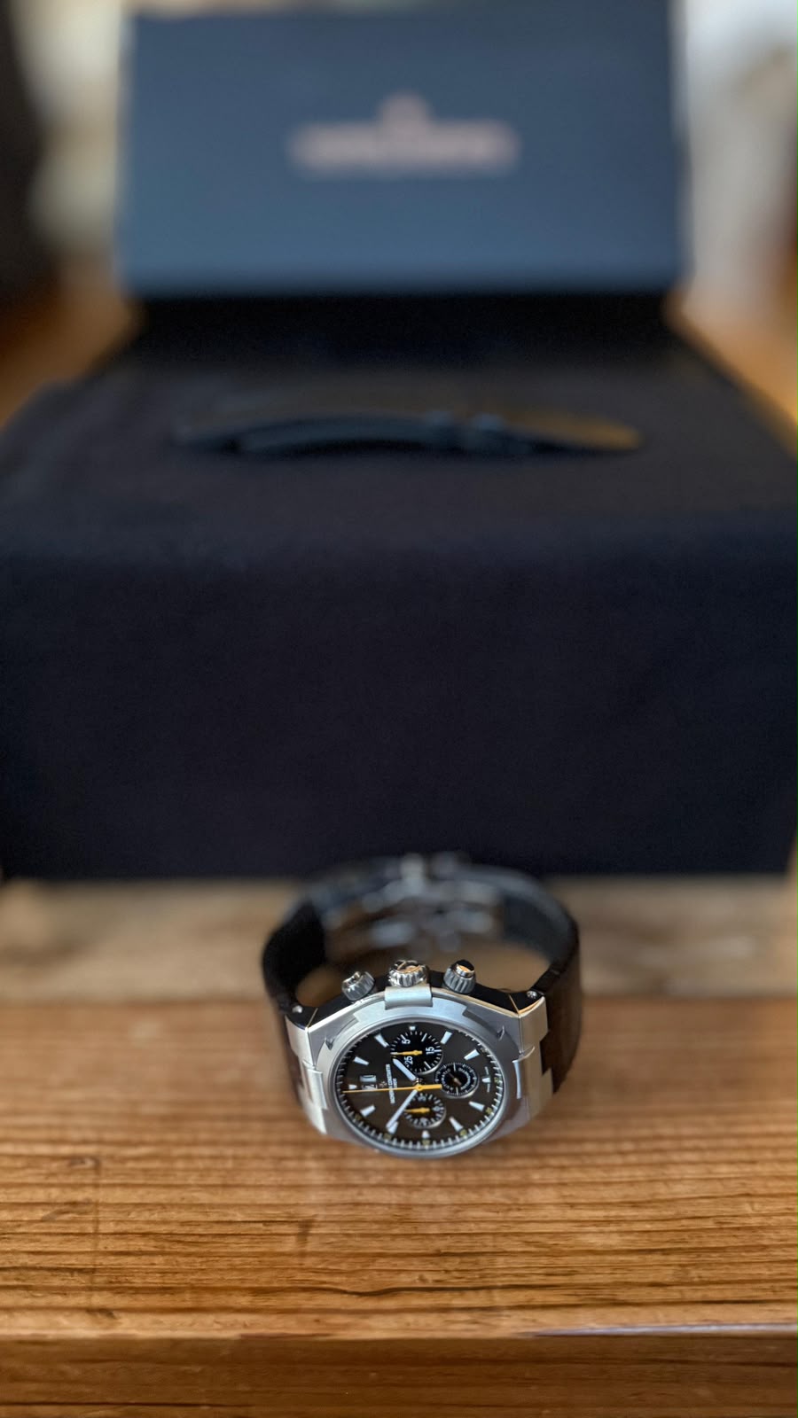 Vacheron Constantin Overseas Chronograph "Deep Stream", Reference 49150/000W-9501 Vacheron Constantin