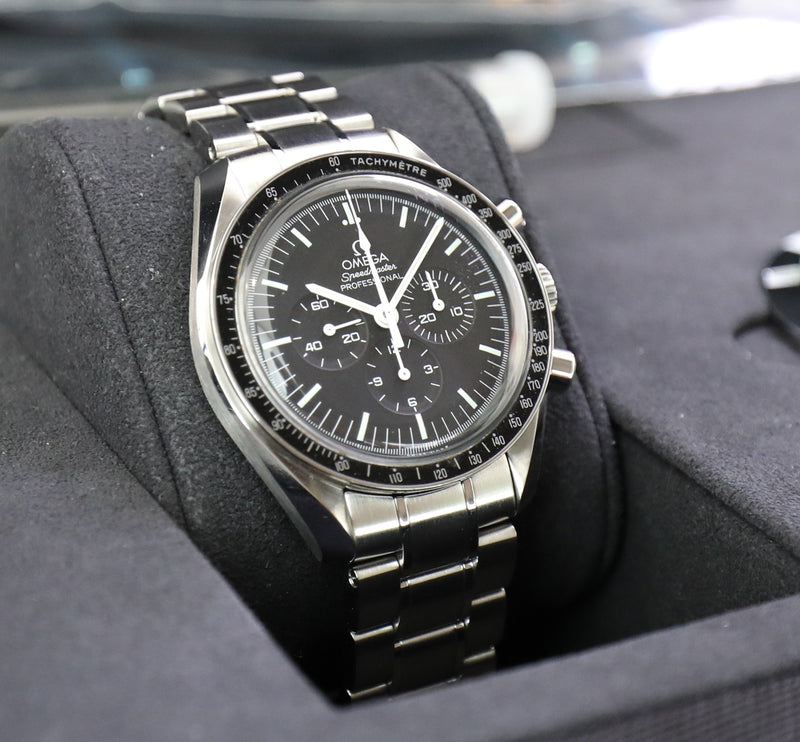 Omega Speedmaster Professional Moon Watch – Hesalite – Unworn – Full Set – 1861 Caliber - Azzam Watches 