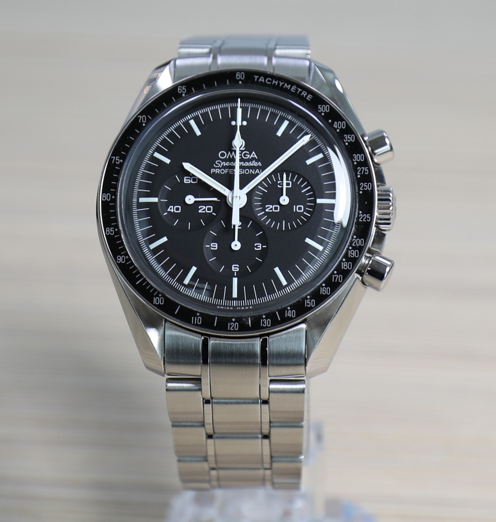 Omega Speedmaster Professional Moon Watch – Hesalite – Unworn – Full Set – 1861 Caliber - Azzam Watches 