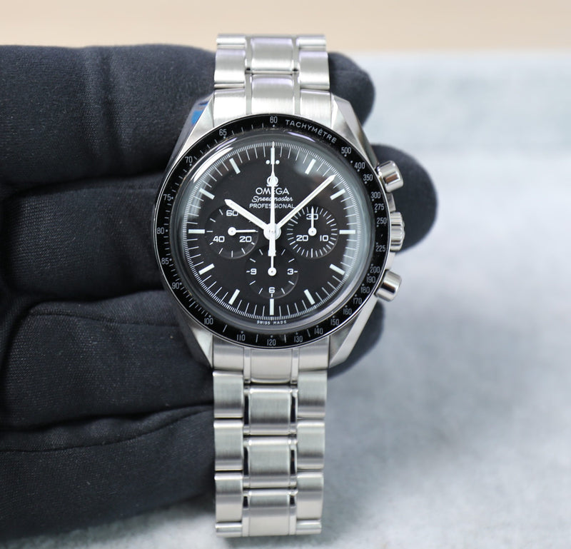 Omega Speedmaster Professional Moon Watch – Hesalite – Unworn – Full Set – 1861 Caliber - Azzam Watches 