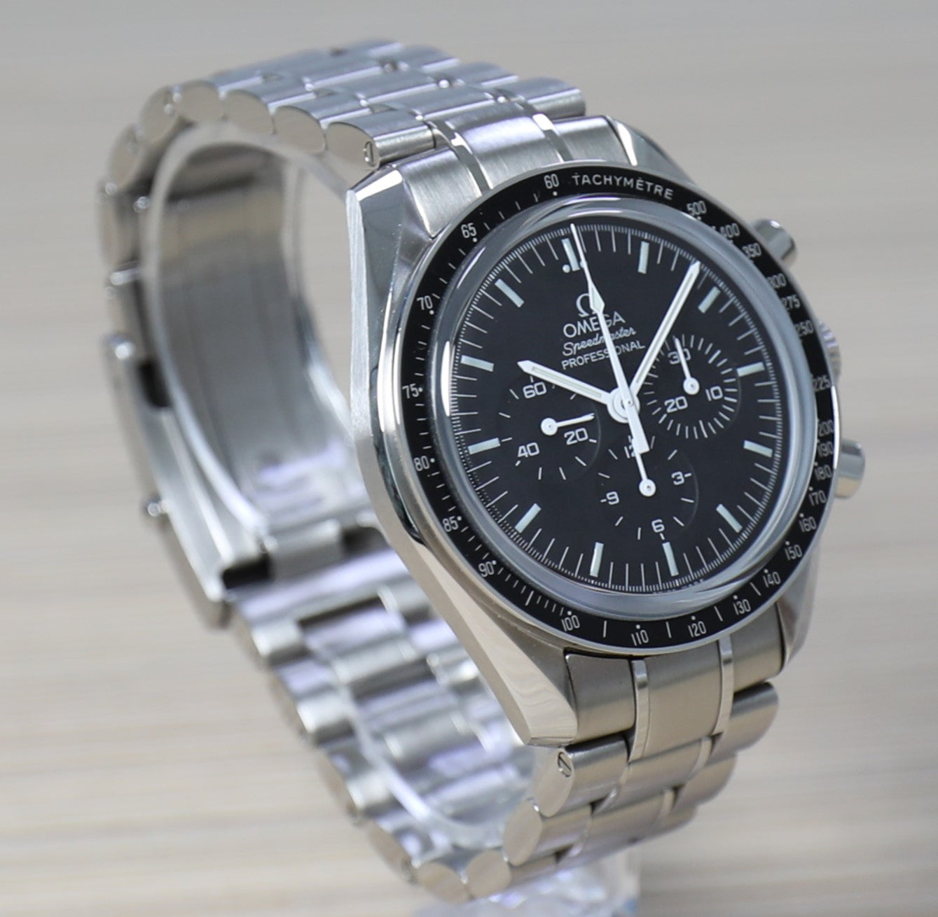 Omega Speedmaster Professional Moonwatch – 1861 – Sapphire Dome and CasebacksBack – Unworn - Azzam Watches 