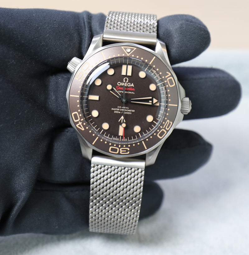 Omega Seamaster Diver 300M James Bond Edition 007 – No Time to Die -Titanium – New – full set - Azzam Watches 