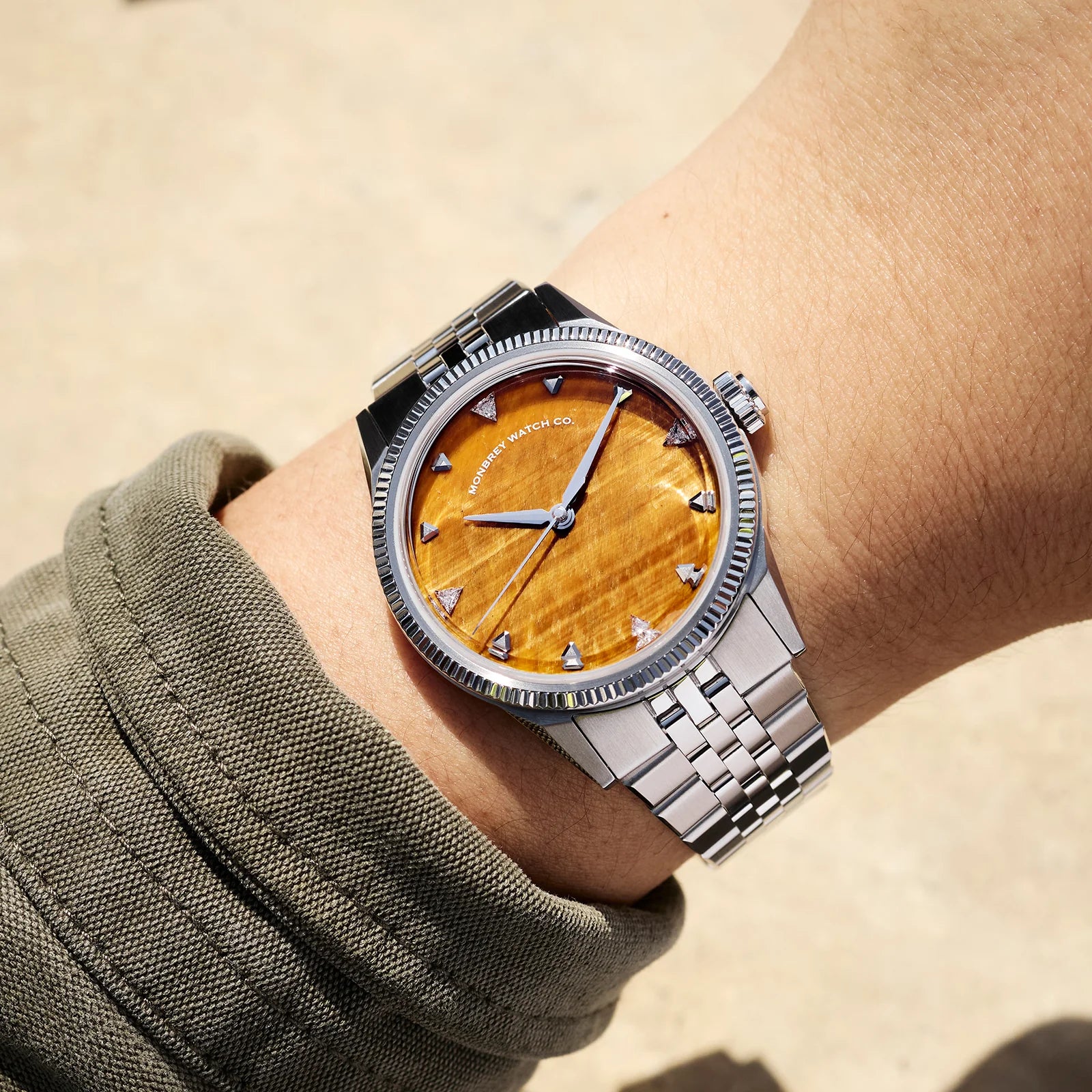 MB3 SERIES - TRINOVA - P2 - Tiger Eye Stone with Lab-grown Diamonds MB3-P2 Monbrey