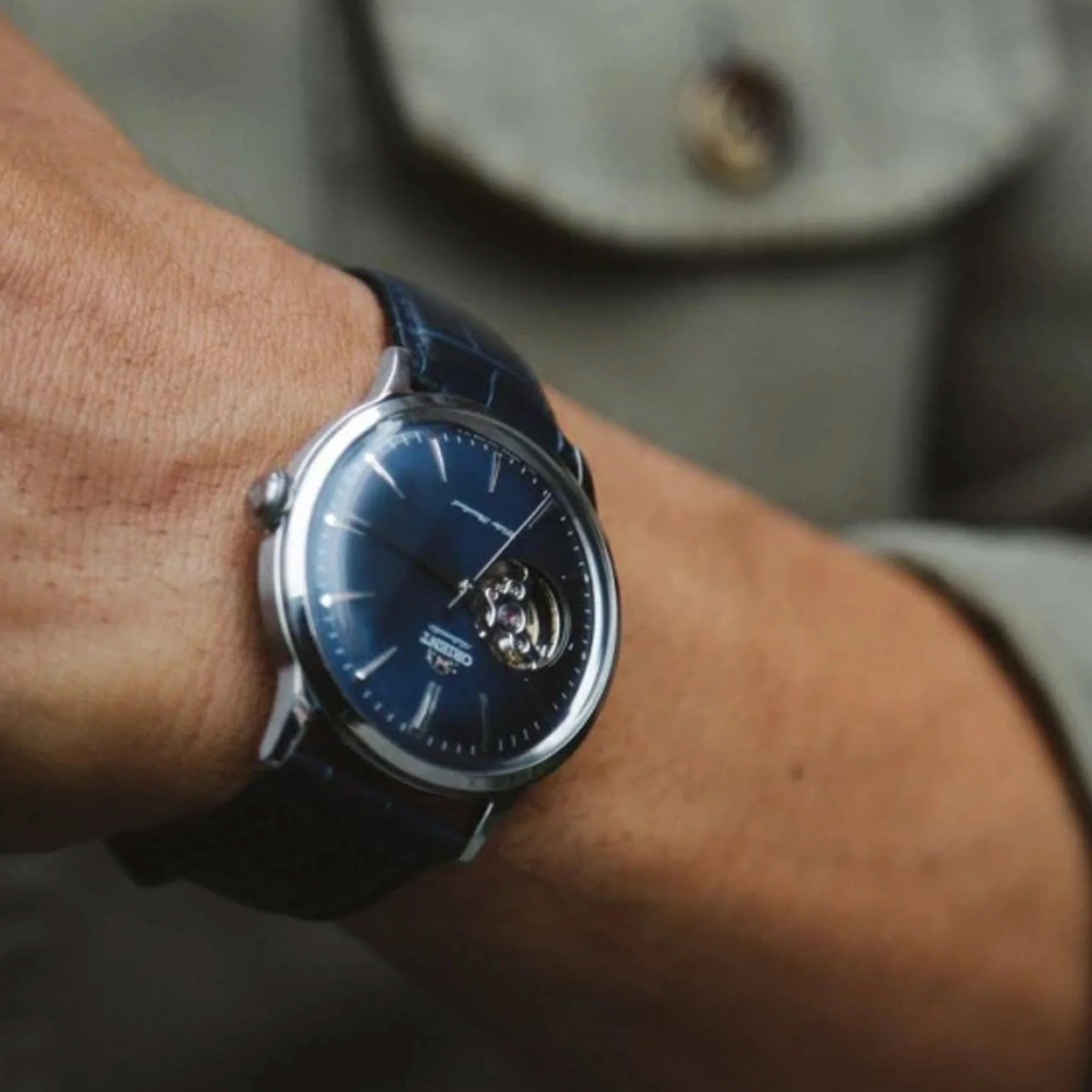 Contemporary Classic Bambino Open Heart RA-AG0005L Orient