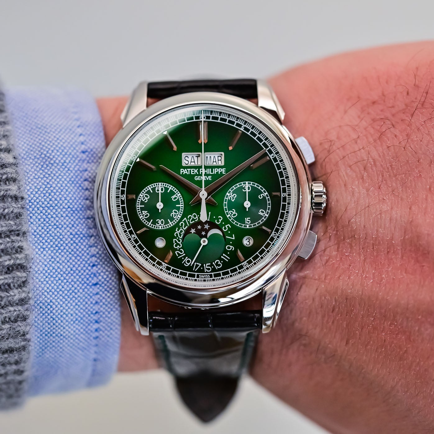 Patek Philippe Grand Complications 5270P-014 Perpetual Calendar 41mm Green Dial Men’s Watch
