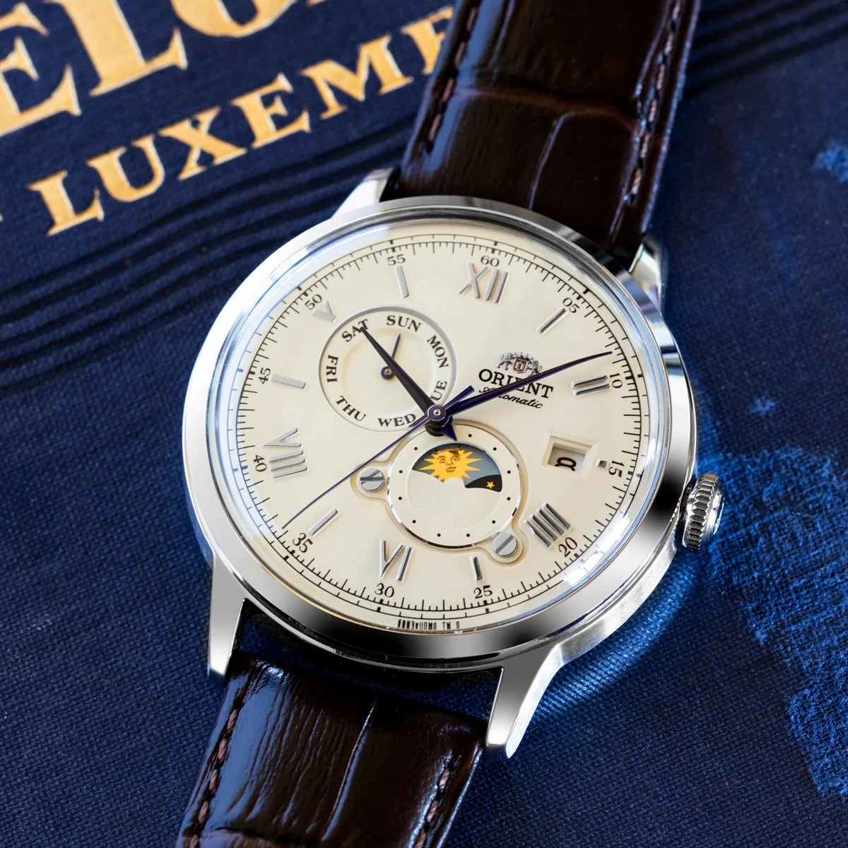 Classic Bambino Sun & Moon RA-AK0803Y30B Orient