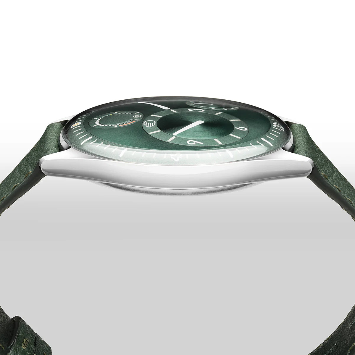 TYPE 11 Pine Ressence