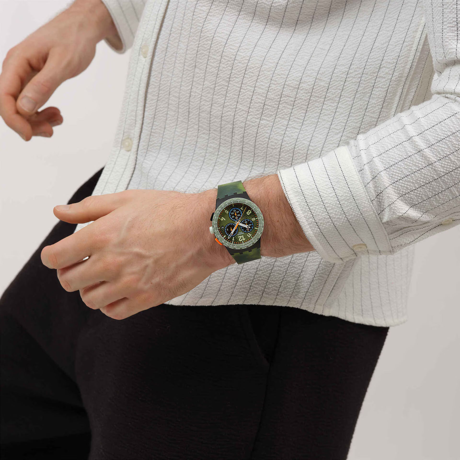 Swatch - SUSB423 Swatch