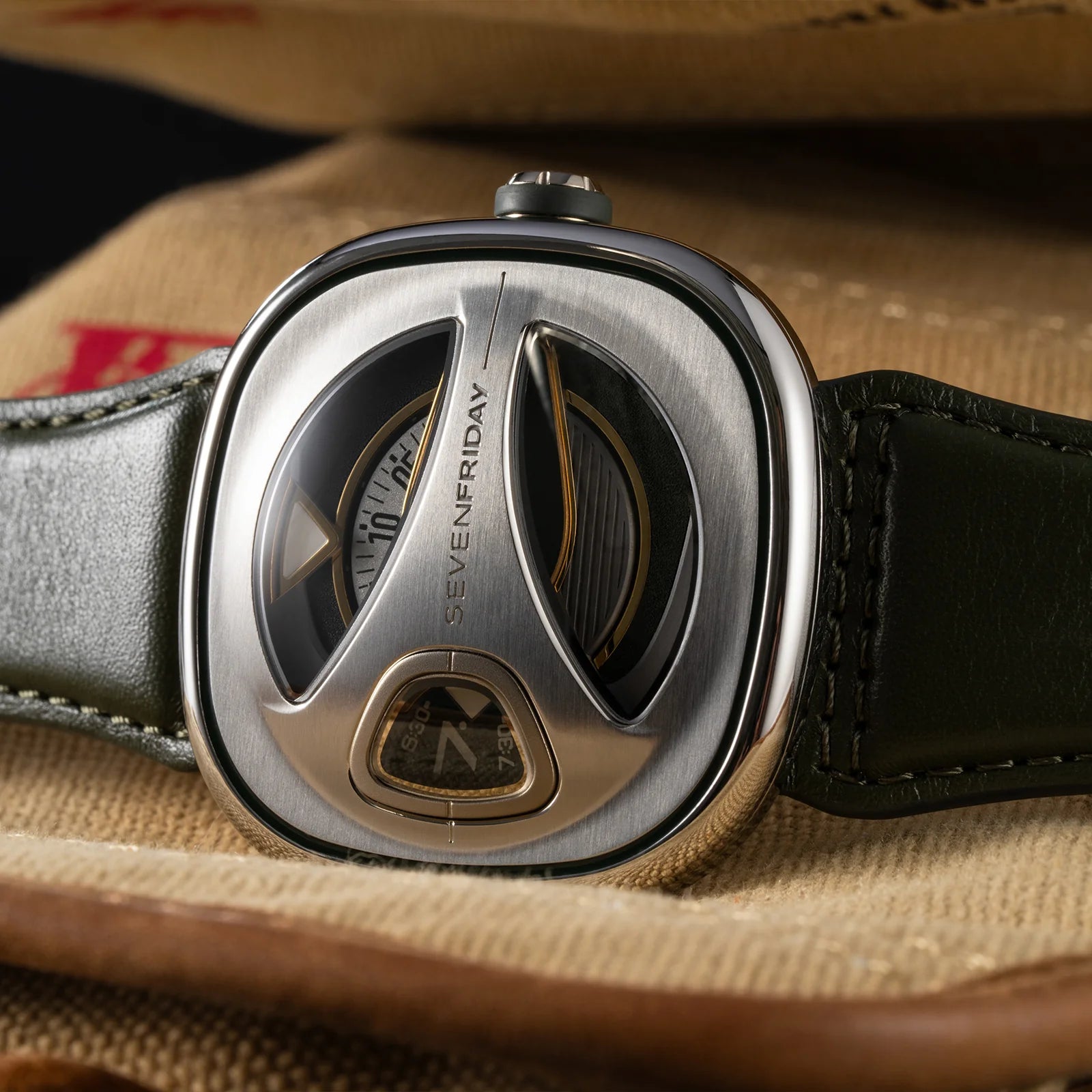 ME-Series ME1/02 SevenFriday