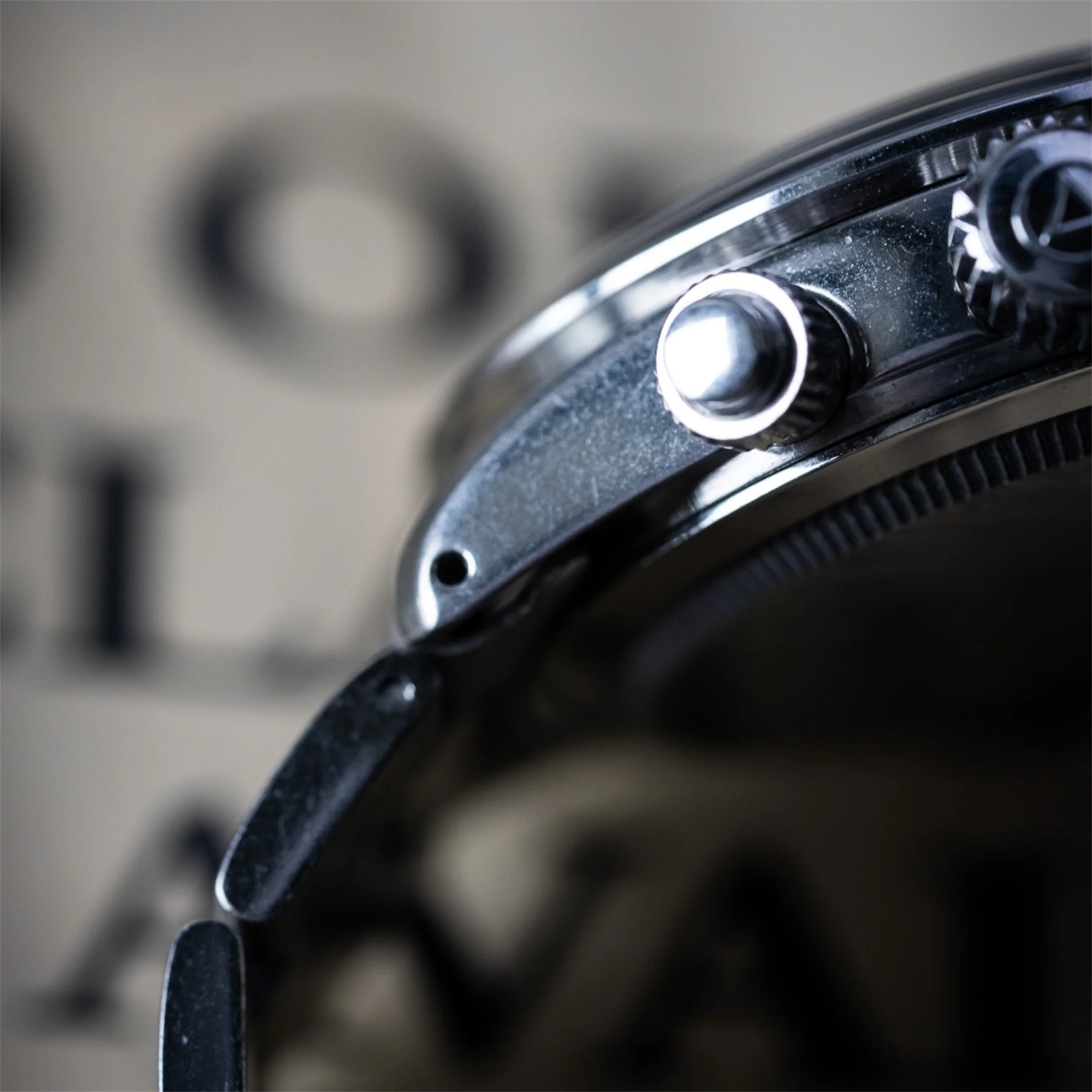 GP1 MKII – Black Dial/ Metal Bracelet + Leather Strap Set WMT-AB086 WMT