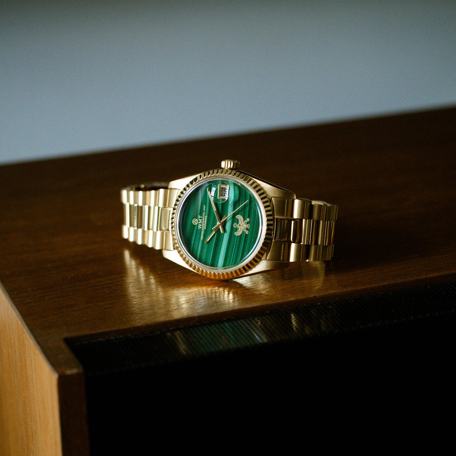 Cabochon - Malachite Stone/ Falcon/ Gold Plating Edition WMT-AB050 WMT