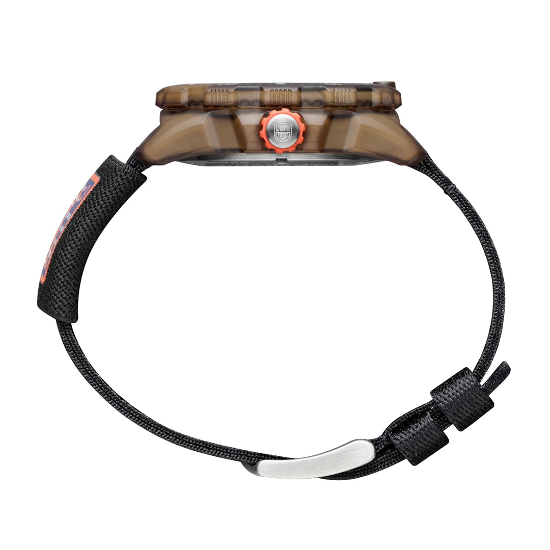 Bear Grylls Survival ECO XB.3721.ECO Luminox